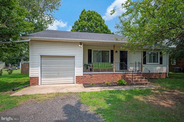 3003 MCKINNEY BLVD, Colonial Beach, VA 22443