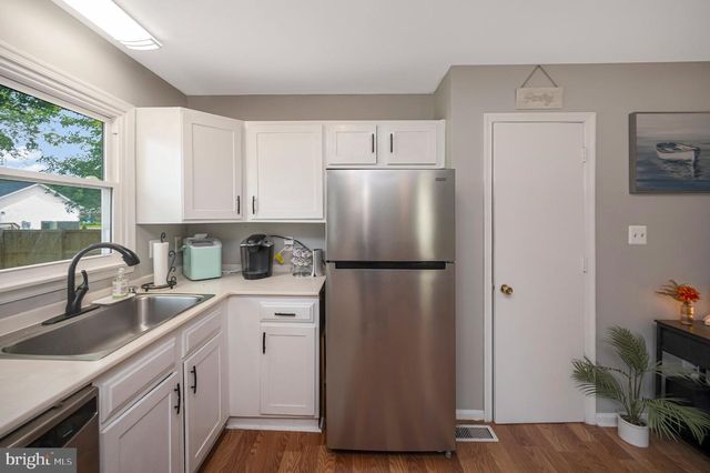 3003 MCKINNEY BLVD, Colonial Beach, VA 22443