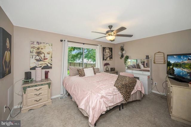 3003 MCKINNEY BLVD, Colonial Beach, VA 22443