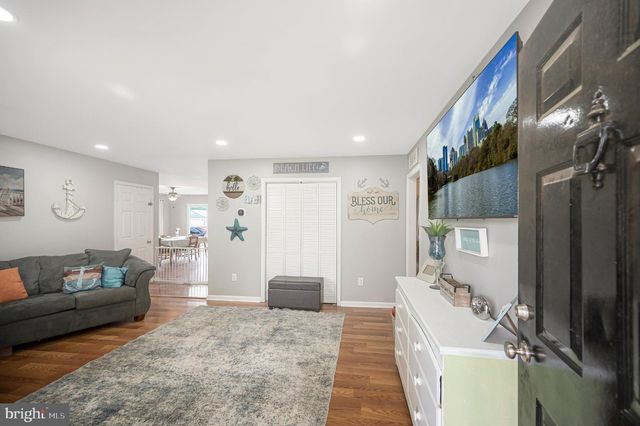 3003 MCKINNEY BLVD, Colonial Beach, VA 22443