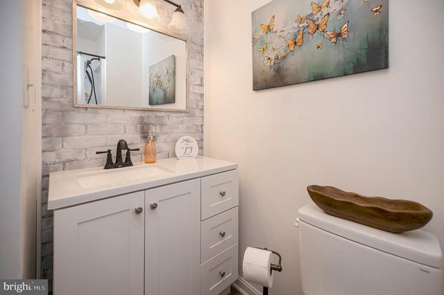 3003 MCKINNEY BLVD, Colonial Beach, VA 22443