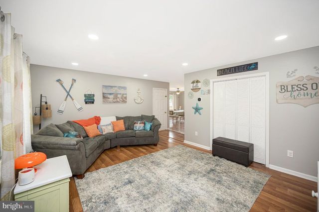 3003 MCKINNEY BLVD, Colonial Beach, VA 22443