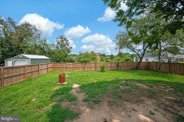 3003 MCKINNEY BLVD, Colonial Beach, VA 22443