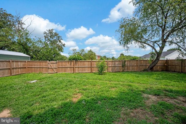 3003 MCKINNEY BLVD, Colonial Beach, VA 22443