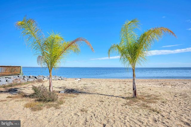 3003 MCKINNEY BLVD, Colonial Beach, VA 22443