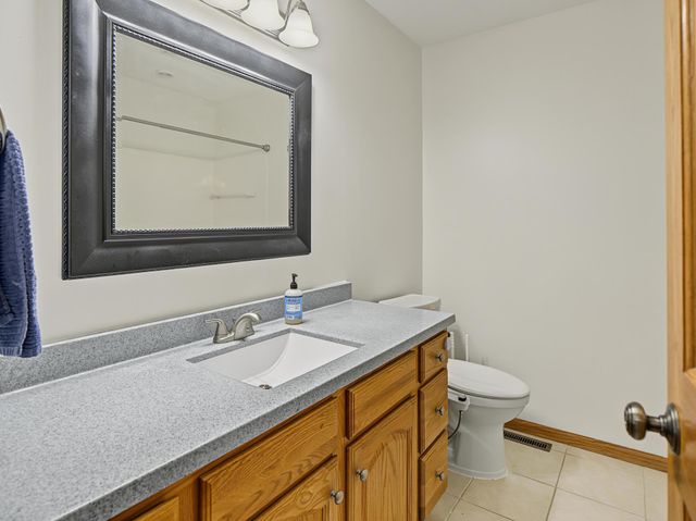 4427 Shetland Place NW, Rochester, MN 55901