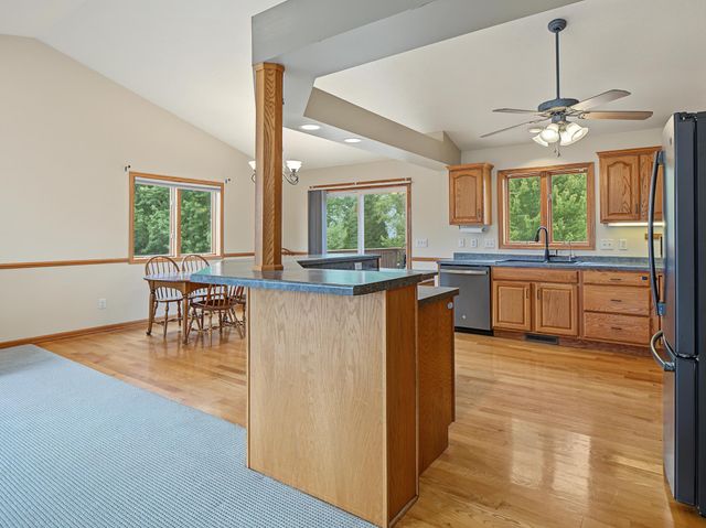 4427 Shetland Place NW, Rochester, MN 55901