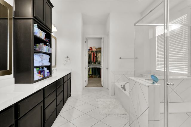 4209 Whispering Willow Way, Arlington, TX 76005