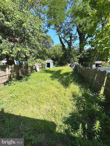 227 W ADAMS ST, Paulsboro, NJ 08066