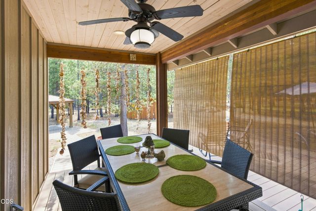 52216 Moose Road, La Pine, OR 97739