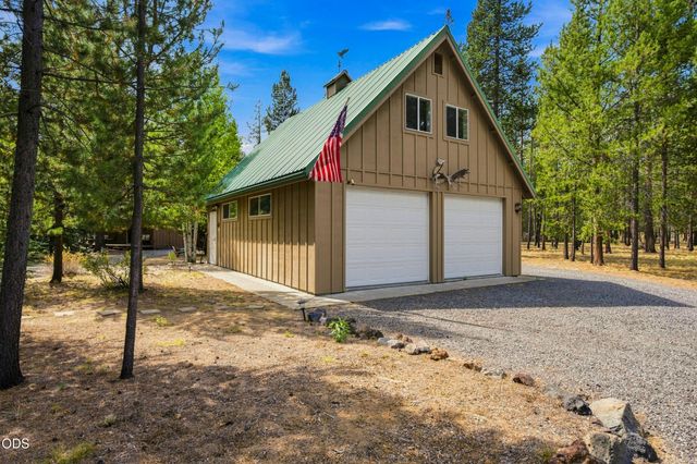 52216 Moose Road, La Pine, OR 97739