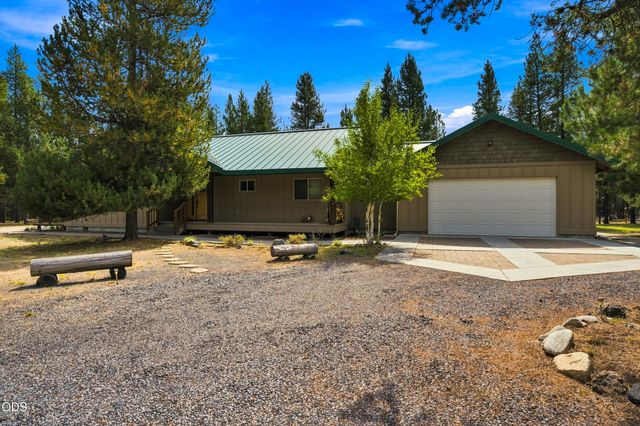 52216 Moose Road, La Pine, OR 97739