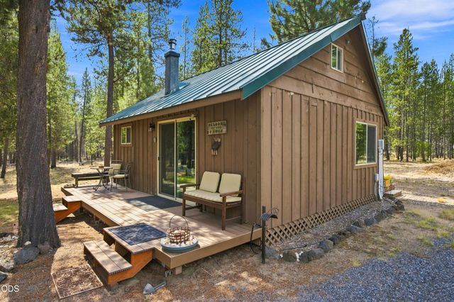 52216 Moose Road, La Pine, OR 97739