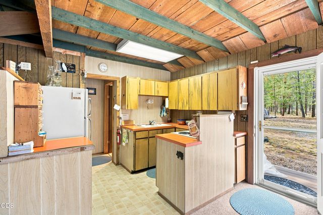 52216 Moose Road, La Pine, OR 97739