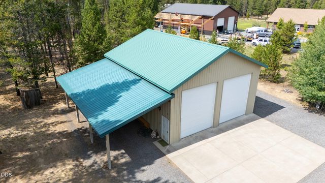 52216 Moose Road, La Pine, OR 97739