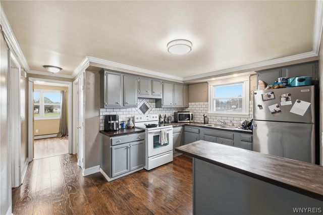 75 Theresa Drive, Cheektowaga, NY 14227