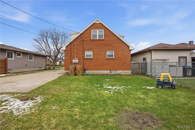 75 Theresa Drive, Cheektowaga, NY 14227