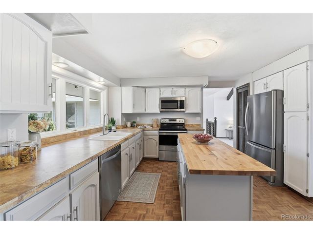 4613 Hyland Greens Pl, Westminster, CO 80031