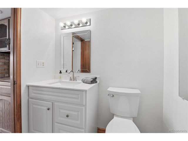 4613 Hyland Greens Pl, Westminster, CO 80031