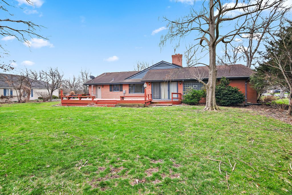 Image 28 of property listing at 638 Pheasant Trail, Frankfort, IL 60423