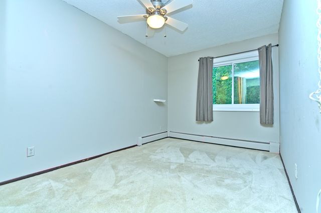 1601 N Innsbruck Drive 319, Fridley, MN 55432