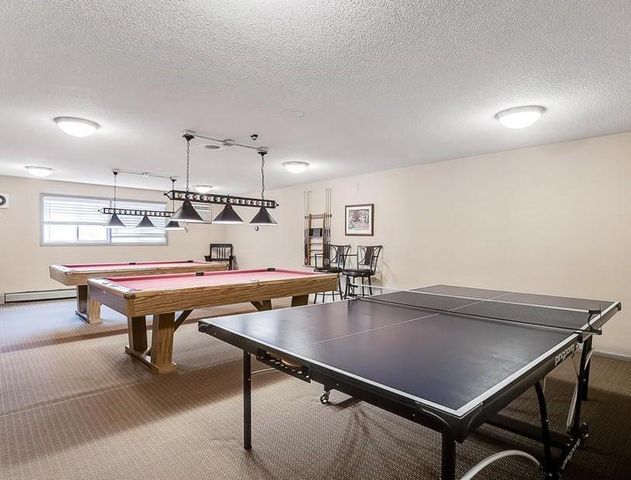 1601 N Innsbruck Drive 319, Fridley, MN 55432