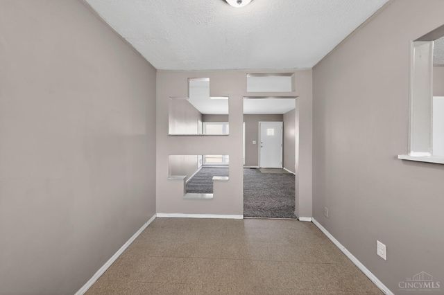 8844 Ebro Court, Springfield Twp., OH 45231