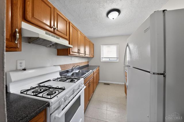 8844 Ebro Court, Springfield Twp., OH 45231