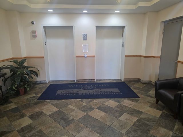 6559 W George Street 202, Chicago, IL 60634