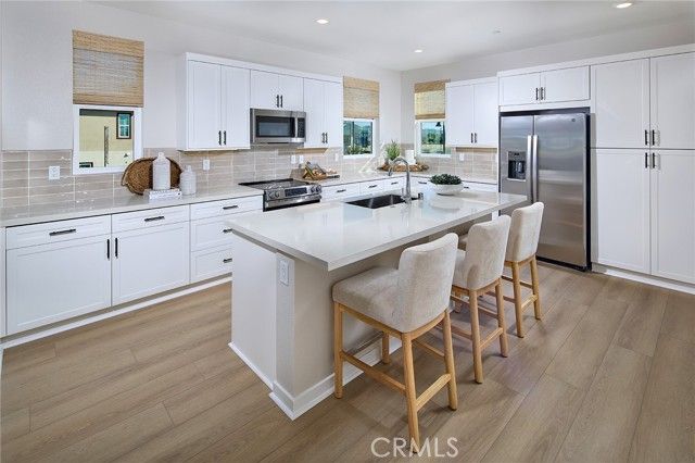 5917 Gramercy Way, Eastvale, CA 92880