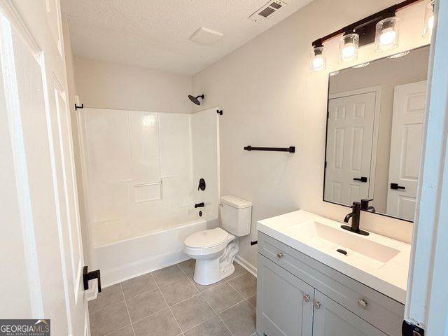 16 Kidd Street, Newnan, GA 30263