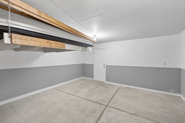 5512 Hillside Court, Edina, MN 55439