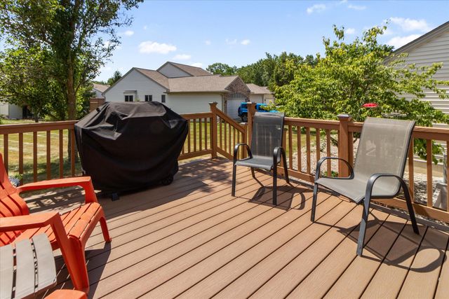 515 Sycamore Circle, Saline City, MI 48176