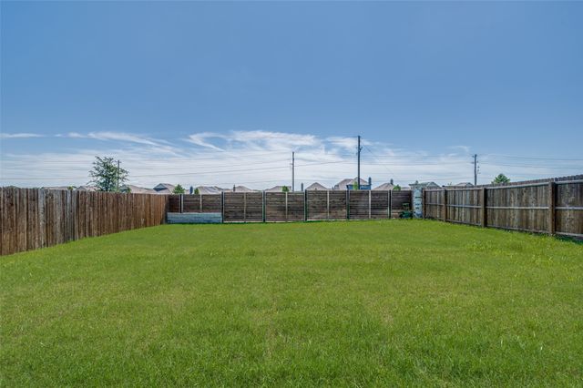 3708 Pinto Way, Aubrey, TX 76227