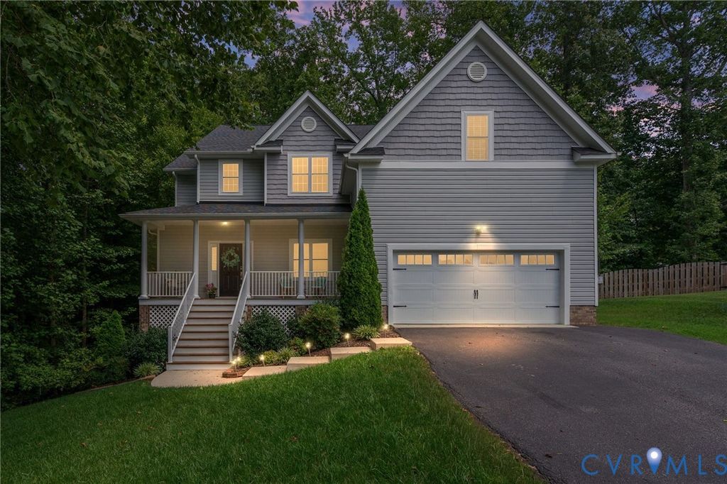 3101 Tadley Dr, Midlothian, VA 23112