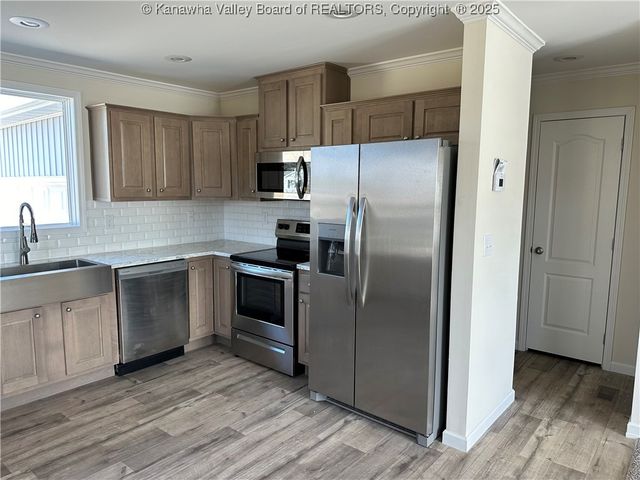 72 Milton Road, Point Pleasant, WV 25550