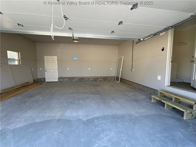 72 Milton Road, Point Pleasant, WV 25550