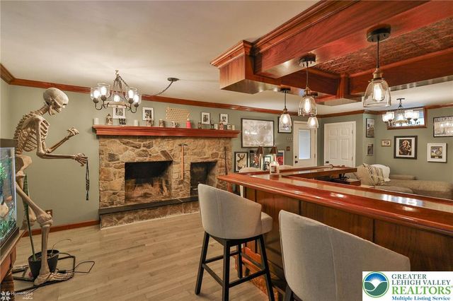 636 West Oxford Street, Coopersburg Boro, PA 18036