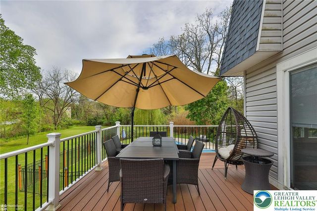 636 West Oxford Street, Coopersburg Boro, PA 18036