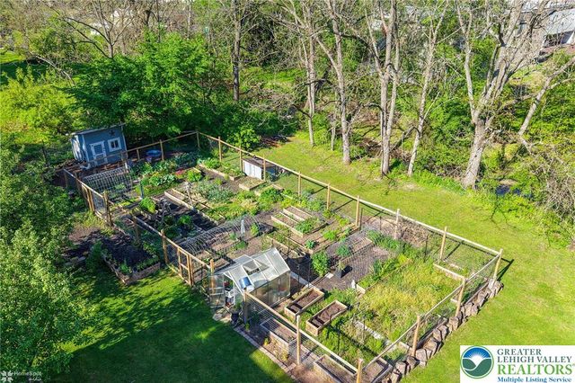 636 West Oxford Street, Coopersburg Boro, PA 18036