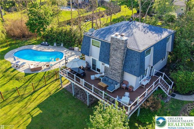 636 West Oxford Street, Coopersburg Boro, PA 18036