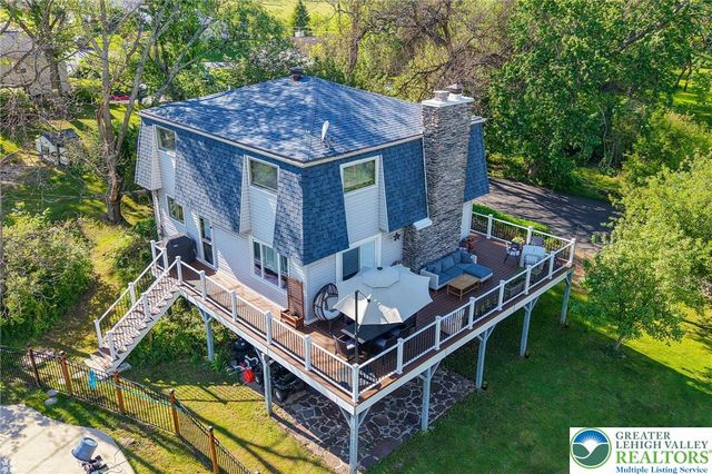 636 West Oxford Street, Coopersburg Boro, PA 18036