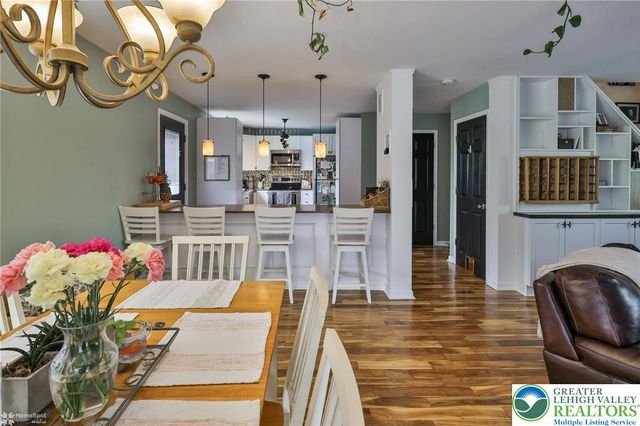 636 West Oxford Street, Coopersburg Boro, PA 18036