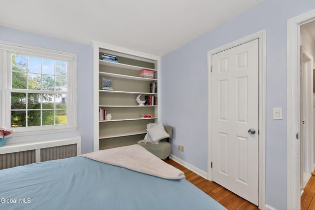 22 Chapman Drive, Guilderland, NY 12203