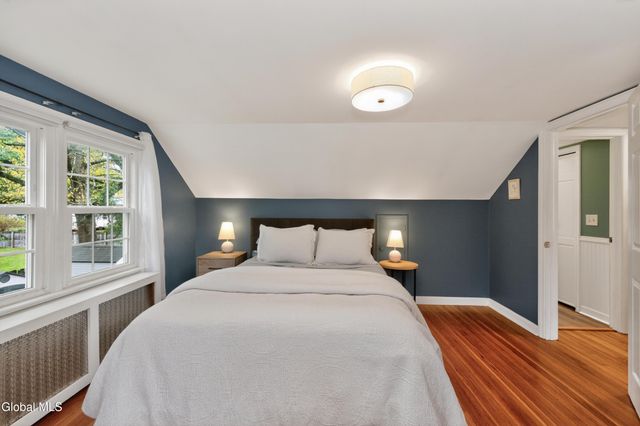22 Chapman Drive, Guilderland, NY 12203
