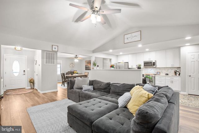 114 SAYLERS CREEK RD, Locust Grove, VA 22508