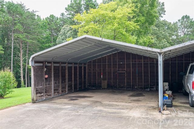 3323 Sadler Road, Alexis, NC 28006
