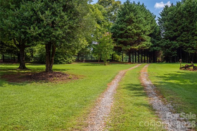 3323 Sadler Road, Alexis, NC 28006