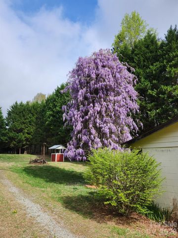 3323 Sadler Road, Alexis, NC 28006
