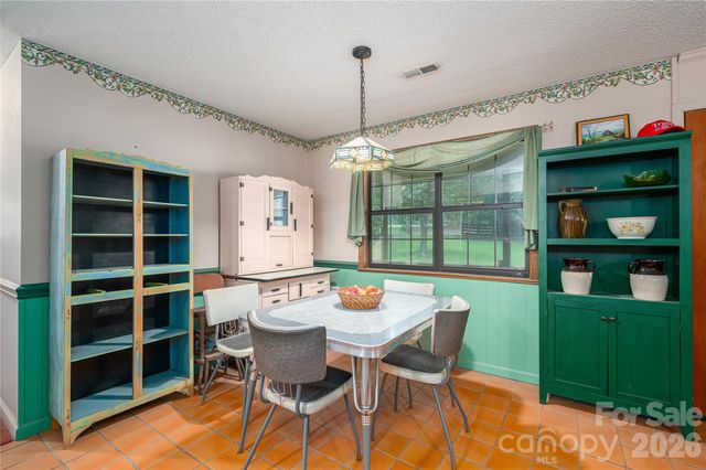 3323 Sadler Road, Alexis, NC 28006